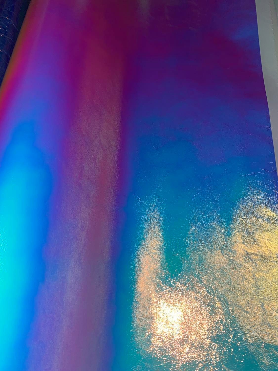 RETAIL Color Shifting 1mm Soft Back Marine VINYL