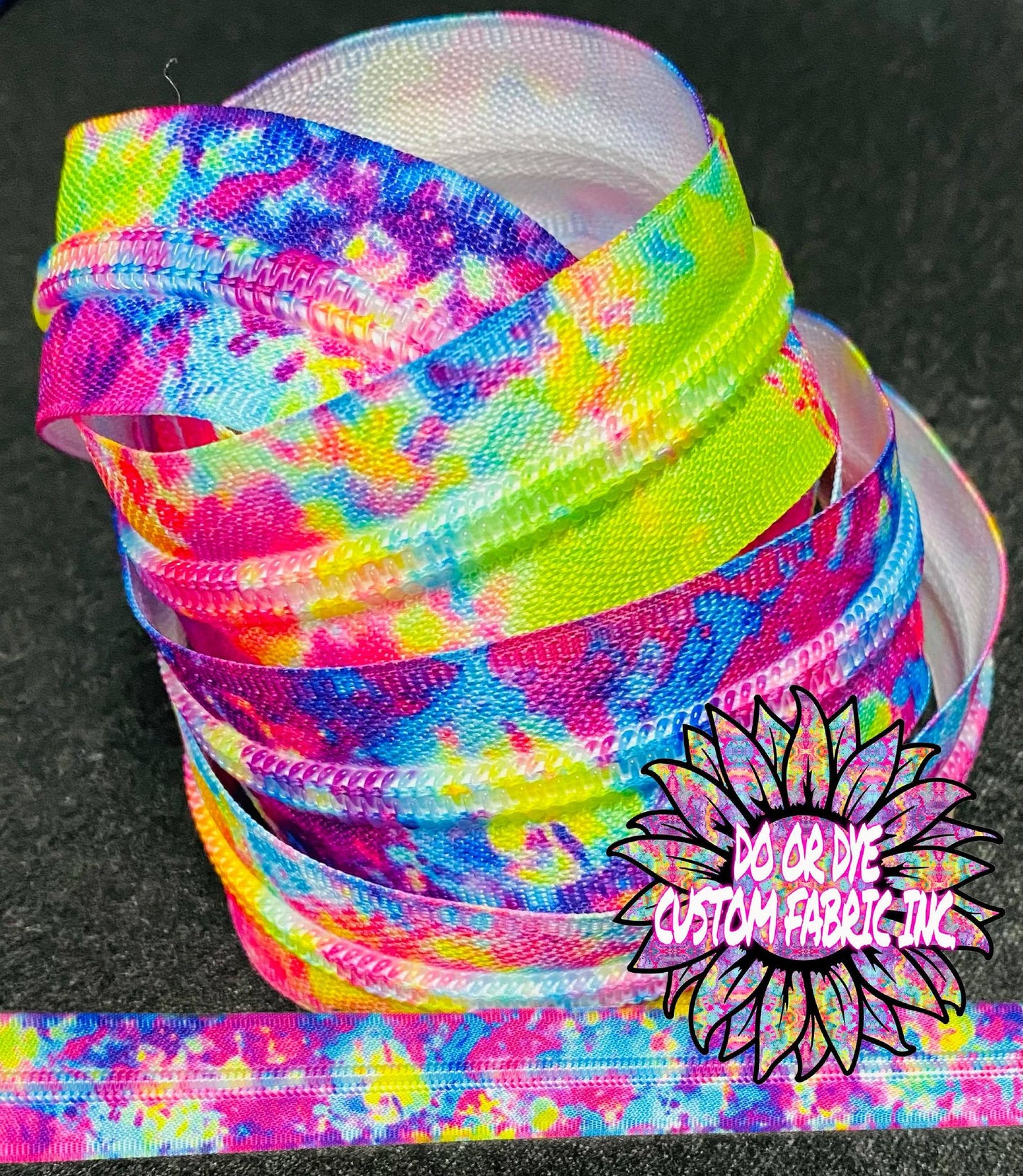 Splattered Confetti #5 Nylon Zipper Tape RETAIL