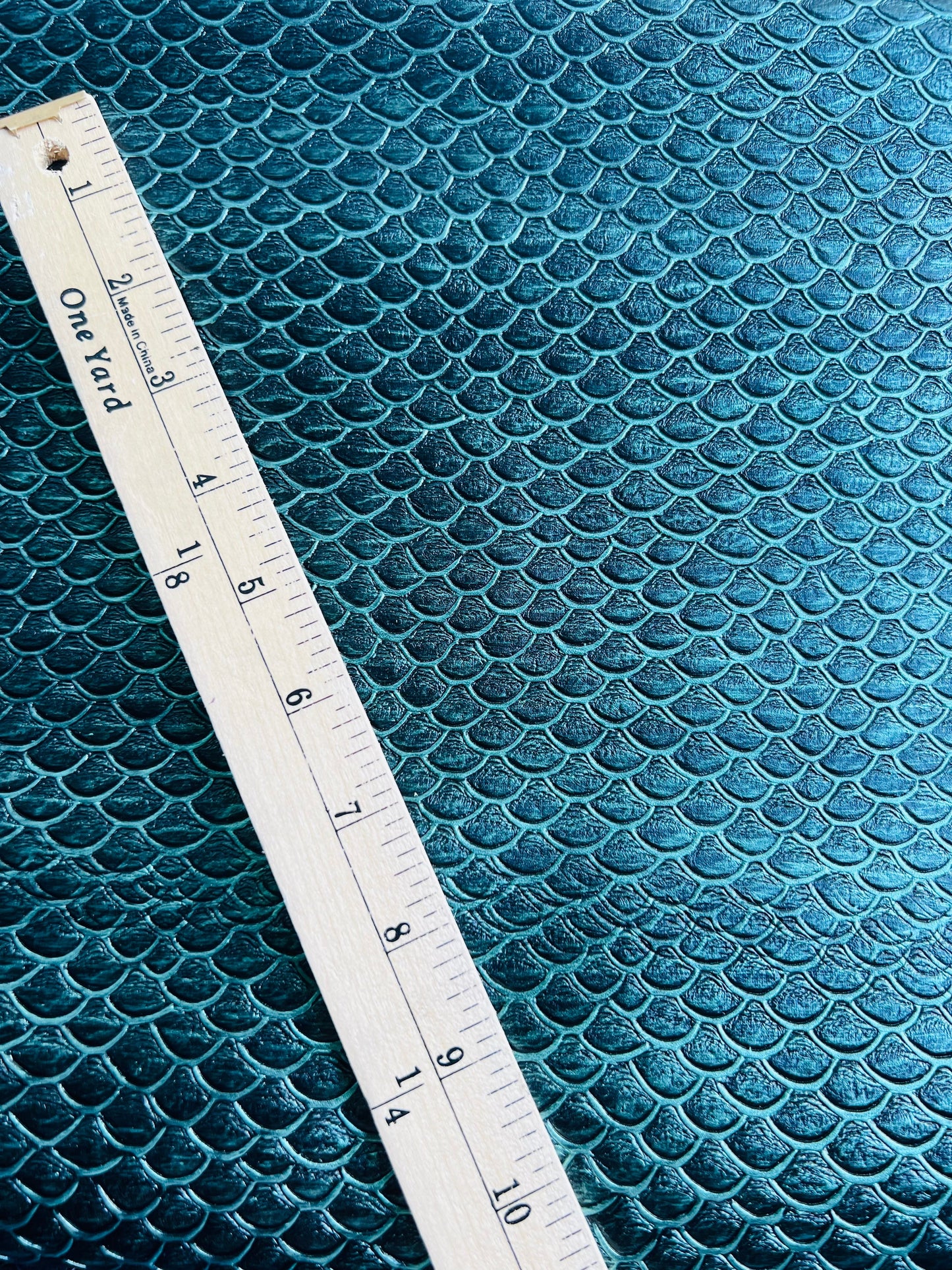 RETAIL Embossed Scales .7mm VINYL