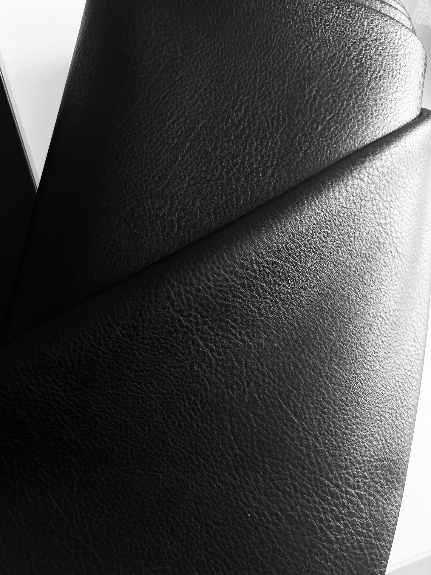 RETAIL Vegan Italian Leather  1-1.2mm Soft Back VINYL